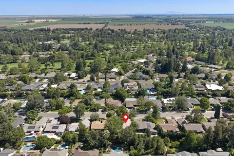View/Area - 5135 El Cemonte Ave, Davis, CA 95618 photo 14 of 15
