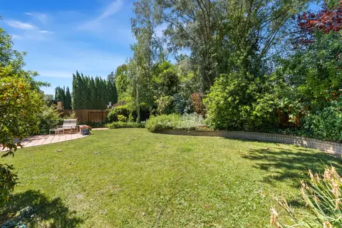 Exterior - 5135 El Cemonte Ave, Davis, CA 95618 photo 9 of 9