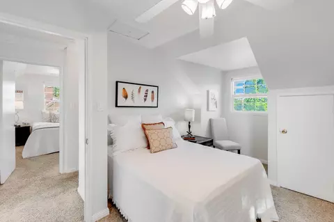 Bedroom - 1386 Canterbury Dr, Concord, CA 94521 photo 4 of 8