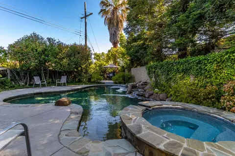 Exterior - 1386 Canterbury Dr, Concord, CA 94521 photo 13 of 15