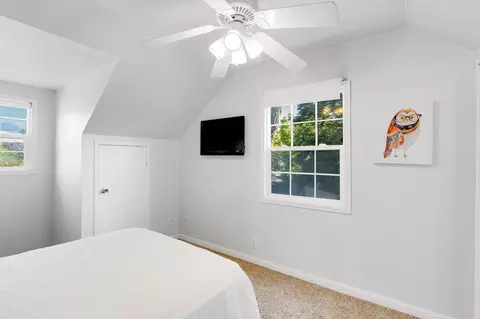 Bedroom - 1386 Canterbury Dr, Concord, CA 94521 photo 3 of 8