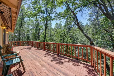 Exterior - 23998 Stable Rd, Sonora, CA 95370 photo 10 of 11