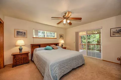 Bedroom - 23998 Stable Rd, Sonora, CA 95370 photo 1 of 4