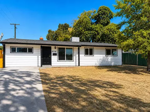5710 Rosario Blvd, North Highlands, CA 95660