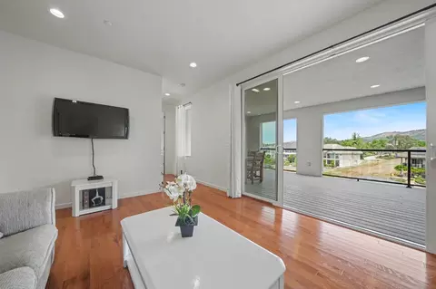 Living - 6066 Bluff View Rd, Copperopolis, CA 95228 photo 9 of 9