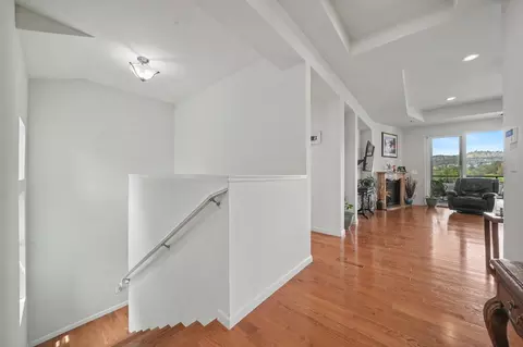 Entry Way - 6066 Bluff View Rd, Copperopolis, CA 95228 photo 3 of 6