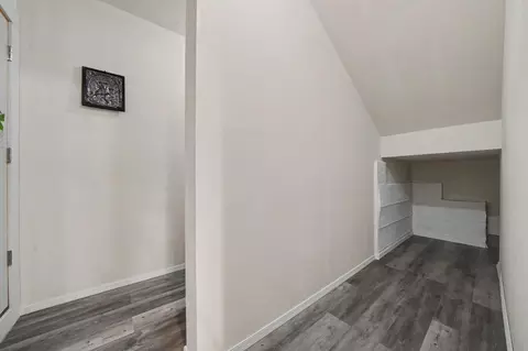 Entry Way - 6066 Bluff View Rd, Copperopolis, CA 95228 photo 5 of 6
