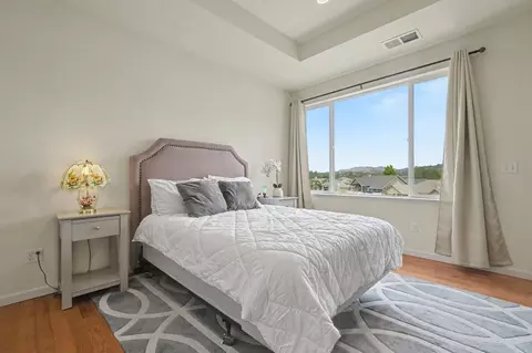 Bedroom - 6066 Bluff View Rd, Copperopolis, CA 95228 photo 1 of 10
