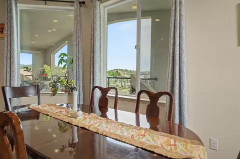 Dining - 6066 Bluff View Rd, Copperopolis, CA 95228 photo 2 of 6
