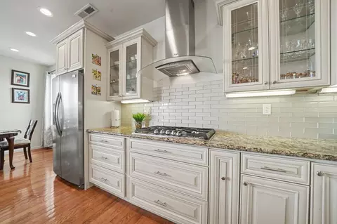 Kitchen - 6066 Bluff View Rd, Copperopolis, CA 95228 photo 2 of 9