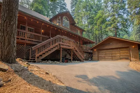 2947 Tahos Dr, Dorrington, CA 95223