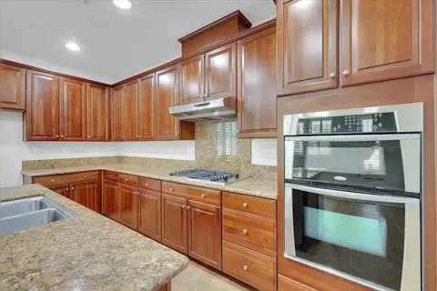 Kitchen - 1668 Abilene Cir, Rocklin, CA 95765 photo 3 of 4