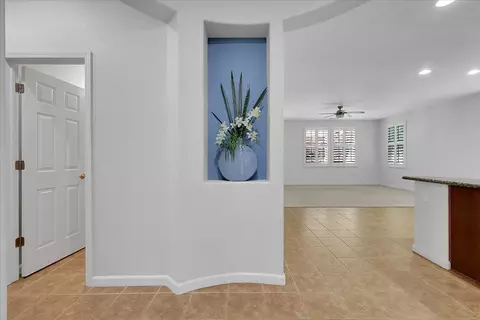 Entry Way - 1668 Abilene Cir, Rocklin, CA 95765 photo 3 of 5