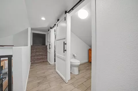 Entry Way - 1941 N Main St, Manteca, CA 95336 photo 4 of 4