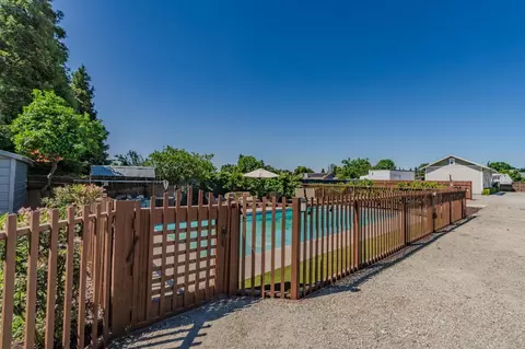 Exterior - 1941 N Main St, Manteca, CA 95336 photo 21 of 29