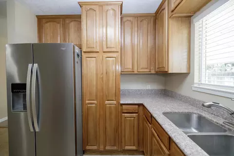Kitchen - 3129 Otis, Modesto, CA 95350 photo 2 of 3