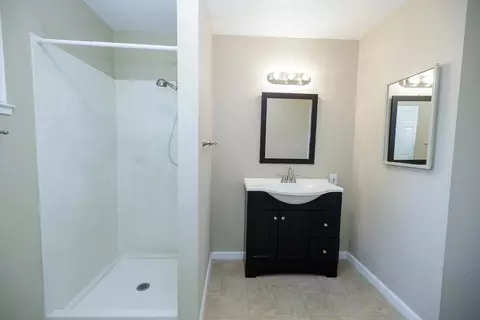 Bath - 3129 Otis, Modesto, CA 95350 photo 1 of 4