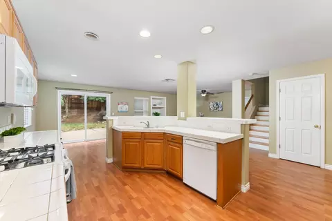 Kitchen - 4326 Castleton Cir, Mather, CA 95655 photo 3 of 4