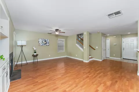 Living - 4326 Castleton Cir, Mather, CA 95655 photo 4 of 5