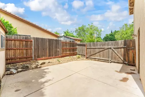 Exterior - 4326 Castleton Cir, Mather, CA 95655 photo 24 of 28