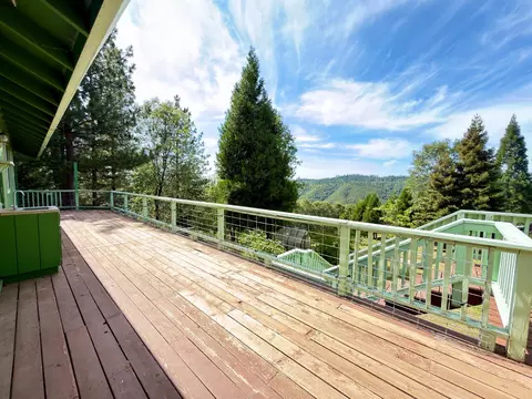 Exterior - 3887 Northwood Dr, Murphys, CA 95247 photo 2 of 9