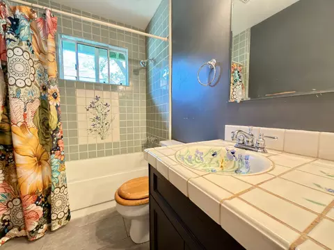 Bath - 3887 Northwood Dr, Murphys, CA 95247 photo 2 of 2