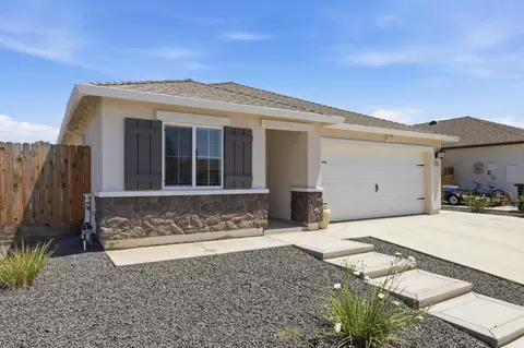 6297 Katrina Dr, Marysville, CA 95901