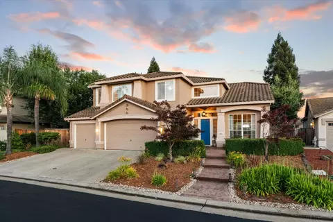 517 Rye Ct, Roseville, CA 95747