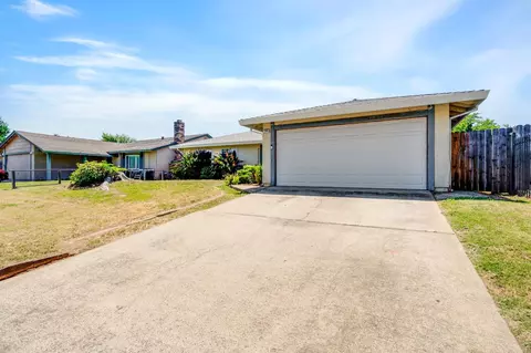 7308 Lawnwood Dr, Sacramento, CA 95828