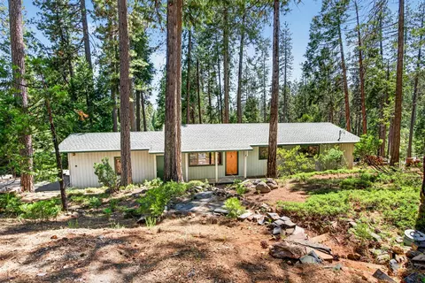 2346 Black Oak Dr, Arnold, CA 95223