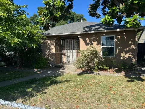 2006 S American St, Stockton, CA 95206