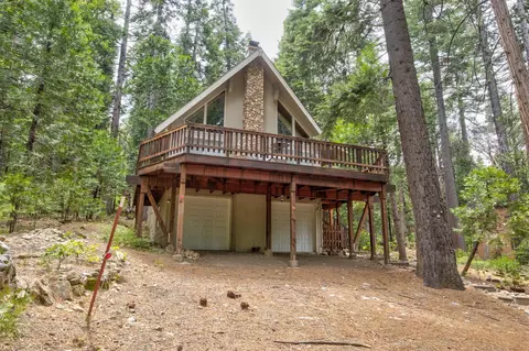 2347 Karock Rd, Dorrington, CA 95223