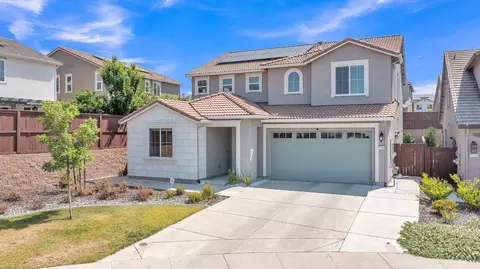 Exterior - 3534 Quartz Mill Ct, Folsom, CA 95630 photo 2 of 6