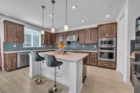 Kitchen - 3534 Quartz Mill Ct, Folsom, CA 95630 photo 1 of 5