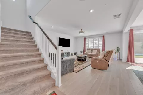 Entry Way - 3534 Quartz Mill Ct, Folsom, CA 95630 photo 4 of 14