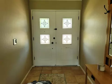 Entry Way - 6608 Penney Way, Carmichael, CA 95608 photo 1 of 2