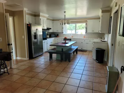 Kitchen - 6608 Penney Way, Carmichael, CA 95608 photo 1 of 2