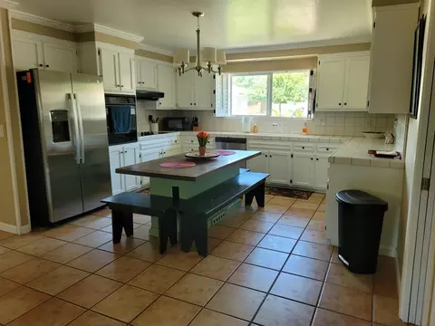 Kitchen - 6608 Penney Way, Carmichael, CA 95608 photo 2 of 2
