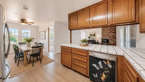 Kitchen - 3712 E Orangeburg Ave, Modesto, CA 95355 photo 6 of 7