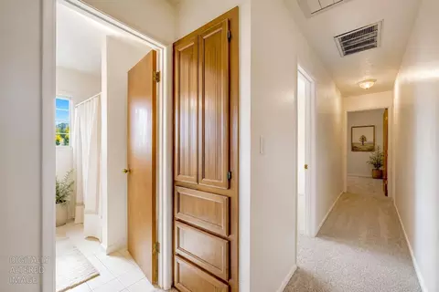 Entry Way - 3712 E Orangeburg Ave, Modesto, CA 95355 photo 2 of 4