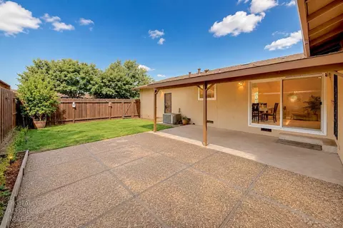 Exterior - 3712 E Orangeburg Ave, Modesto, CA 95355 photo 8 of 11