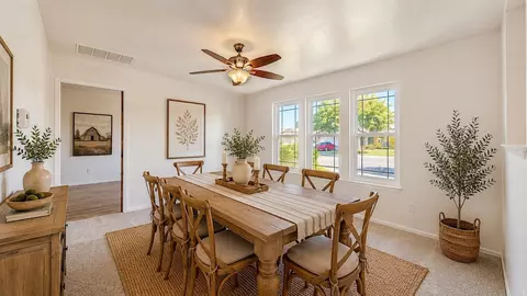 Dining - 3712 E Orangeburg Ave, Modesto, CA 95355 photo 3 of 3