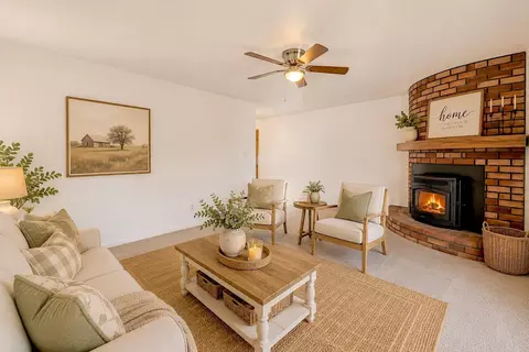 Living - 3712 E Orangeburg Ave, Modesto, CA 95355 photo 3 of 6