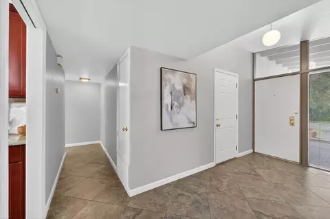 Entry Way - 4952 Clear Cir, Carmichael, CA 95608 photo 4 of 4