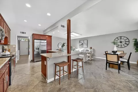 Kitchen - 4952 Clear Cir, Carmichael, CA 95608 photo 2 of 6