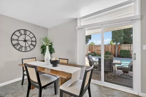 Dining - 4952 Clear Cir, Carmichael, CA 95608 photo 1 of 1