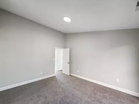 4141 Summerfield Dr, Turlock, CA 95382 photo 4