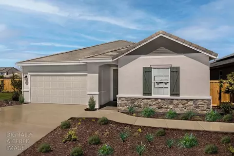 2047 Shoreline Dr, Riverbank, CA 95367