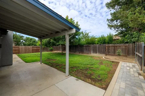 Exterior - 4423 Capurso Dr, Turlock, CA 95382 photo 5 of 10
