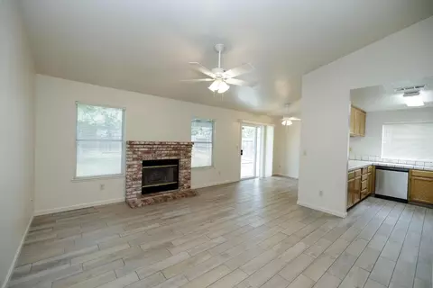 Living - 4423 Capurso Dr, Turlock, CA 95382 photo 1 of 7